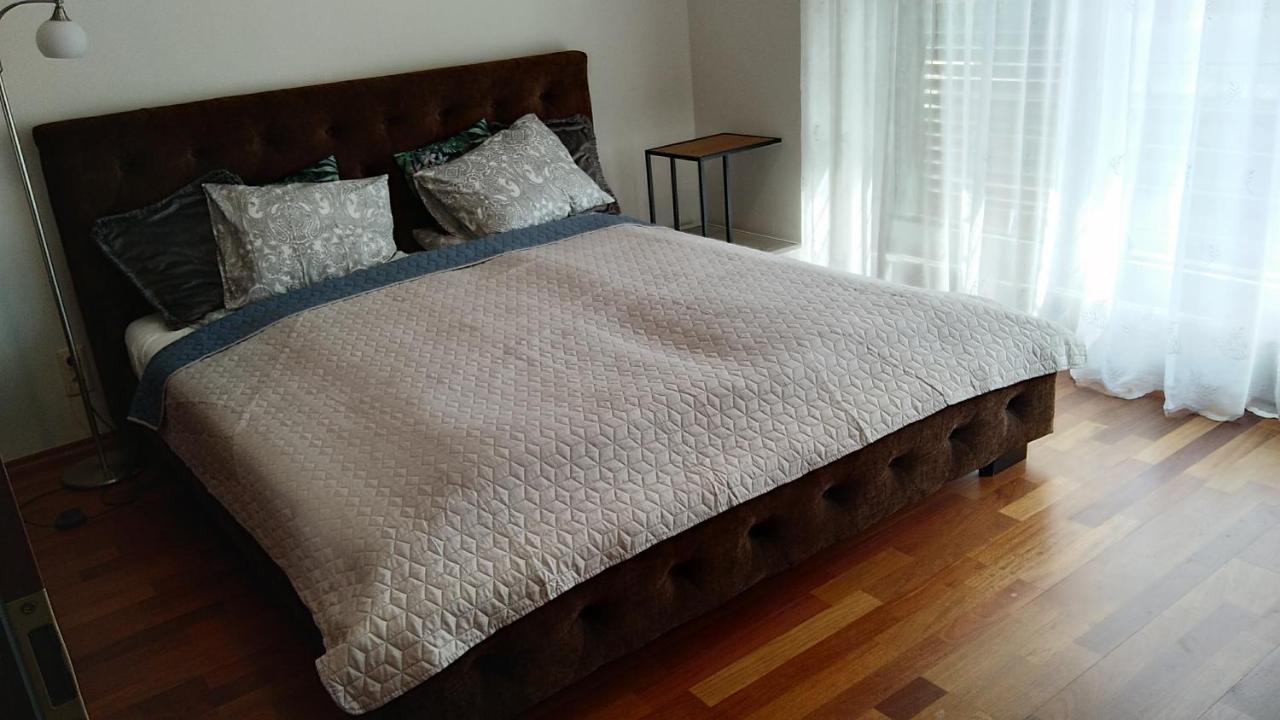Antresola Apartament Zeta Park Устронь Экстерьер фото